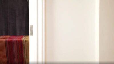 Com Dark Side Of The Moon Isabel Moon 1080p - upornia.com