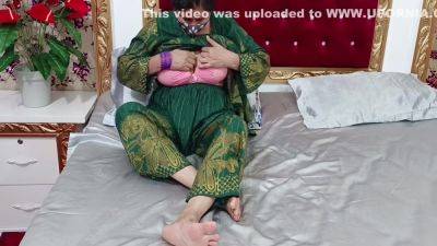 Most Beautiful - Punjabi Bhabhi Fingers Pussy - upornia.com