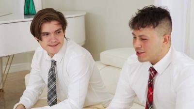 Young Students Called Their Girlfriends For Group Fun - Sonny Mckinley, Tyler Cruise And Keira Croft - hotmovs.com