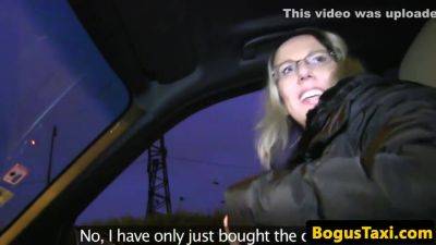 Amateur Babe Pussyfucked By Cabbie - hclips.com