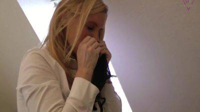 The Sniffer - I Love My Worn Panties - voyeurhit.com