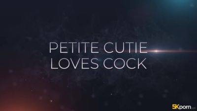 Singing Her Praises - 5KPorn - hotmovs.com