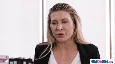 Recruit makes boss squirt and dildo fuck - hotmovs.com