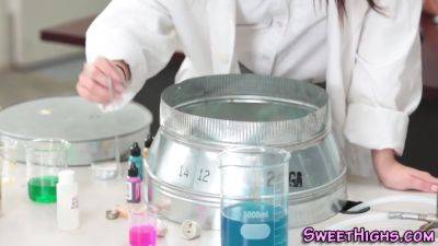 Uniformed Teenager Suck - hotmovs.com