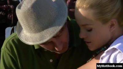 Valentina Blue In Is A Hot Allamerican Beauty With Midwest - upornia.com