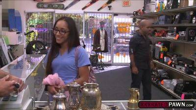 A Naughty Pawn Dude Made An Offer For Her Juicy Hot Ass - hclips.com