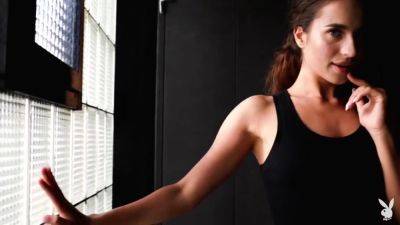 Nicole - Nicole Winter: Soft Silhouette - upornia.com