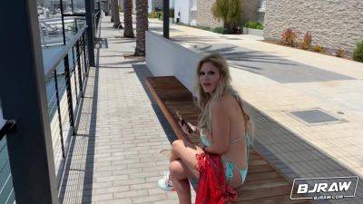 Casca Makes It Rain Cum - BJRaw - hotmovs.com