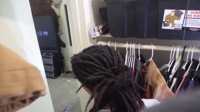 Stepbro Caught Stepsis Playing With Juicy Pussy Led To Accidental Creampie - hclips.com