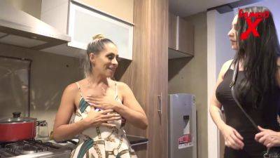 Feliz Cumple 2 - Mundo X - hotmovs.com