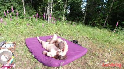 Right - Deep Purple - hclips.com