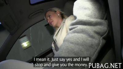 A Giant Rod In Beautys Mouth - hclips.com