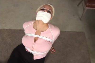 The Court Clerk - upornia.com