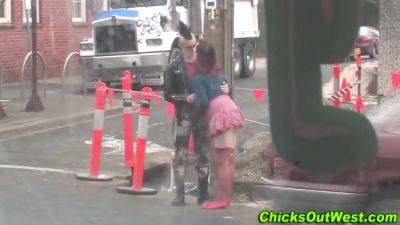 Real Gf Getting Licked - hclips.com