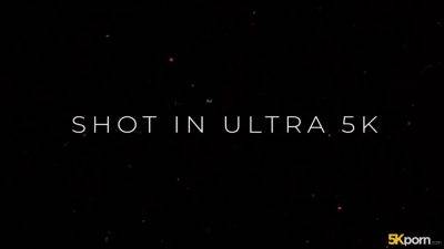 Dangerous Curves - 5KPorn - hotmovs.com