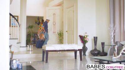 Andi Rye gets naughty & licks a perverted cam guy's hard cock - sexu.com