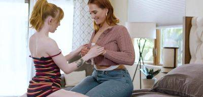 Madi Collins - Siri - Madi - Redhead Madi Collins And Siri Dahl - A Trip Down Memory LAME, Large Breast Video - inxxx.com