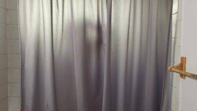 I Sneak In And Talulla Showering - upornia.com