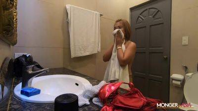 Bubbly Filipina teen dreams of getting inseminated - hotmovs.com