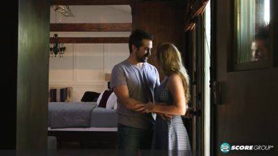 Get To Know Daisy - hotmovs.com