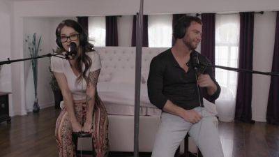 Bellesa Blind Date Episode 33 Maddy & Seth - upornia.com