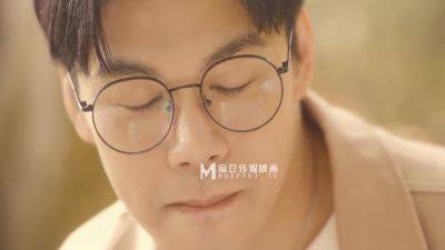 The Song Recalls The Process Of Having Sex With His Ex-girlfriend - upornia.com