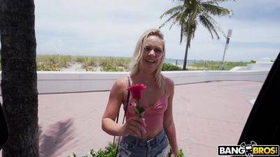 Kelsey - Kelsey Loves Roses And Bbcs - Kelsey Kane - upornia.com