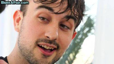 Bisexuals enjoy pounding hardcore slutty bitch in 3way - hotmovs.com