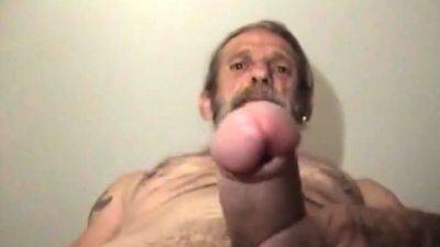 hairy dirty straight worker shows hisuncut big cock - drtuber.com