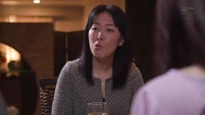 08132 Married woman x rental - hclips.com