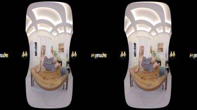 Tasting Those Juices - txxx.com