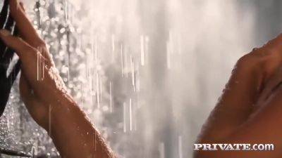 Mary Rock - Charlie Dean - Shower Time With Mary Rock And Charlie Dean - upornia.com