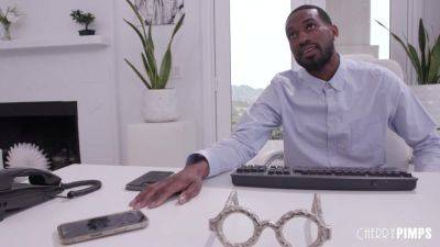 BBC for Petite Spinner Mazy Myers when she distracts Hollywood Cash with her perky tits - txxx.com