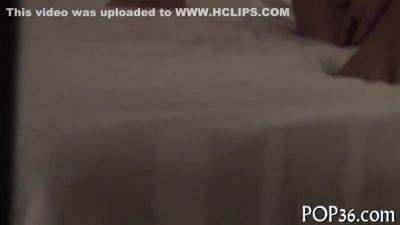 Teen Spreads Lovely Legs - hclips.com