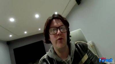 Luna - Gothic Sucking Machine With Luna Doom - videomanysex.com