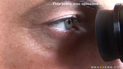 What A Plump Rump - upornia.com