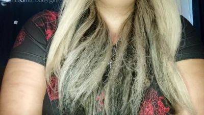 Baby Doll In Your Chubby - voyeurhit.com