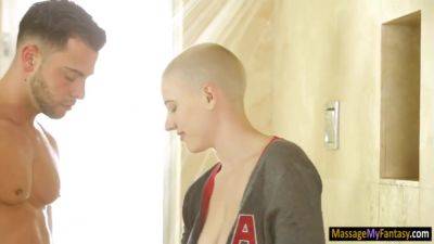 Riley Nixon - Riley - Skinhead Masseuse Gets Slammed By Horny Cli With Riley Nixon - upornia.com