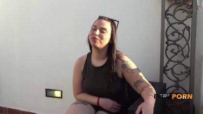 Slim Dude Vs Chubby Claire P. This Is Gonna Be Great! - upornia.com