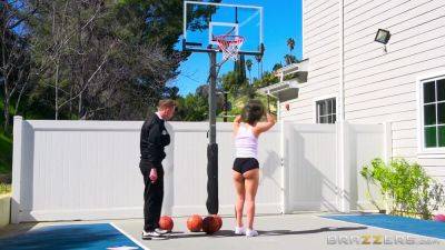 Bill - Bill Bailey And Abella Danger - Shameless Crazy Porn Scene - hotmovs.com