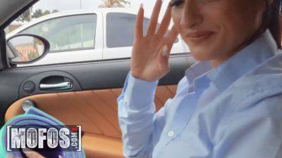 Jordi Nino Polla pays parking fine with his tight pussy & mouth - sexu.com