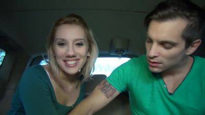 Adp - Fol Ndo A La Portuguesa En El Taxi - upornia.com