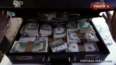 Kinky Public Sex - upornia.com