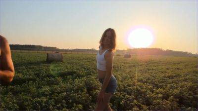 Strip her short jeans outside - hclips.com - Usa