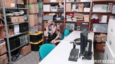 Blonde Punk Pussy }}}}} - upornia.com