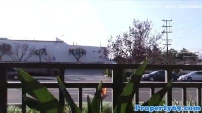 Unexperienced Realtor Cocksucking Potential Tenant - hclips.com