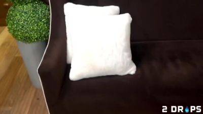 Blake Blossom In The Glaze - hclips.com