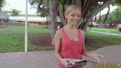 Amateur Slut Rides Dong - hclips.com