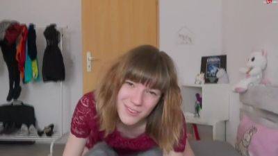 Anne Eden In Mein Neues Bett Wird Entjungfert - hclips.com