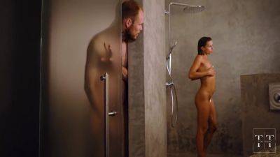 I Squirt Like When My Stepbrother Fucks Me - hotmovs.com